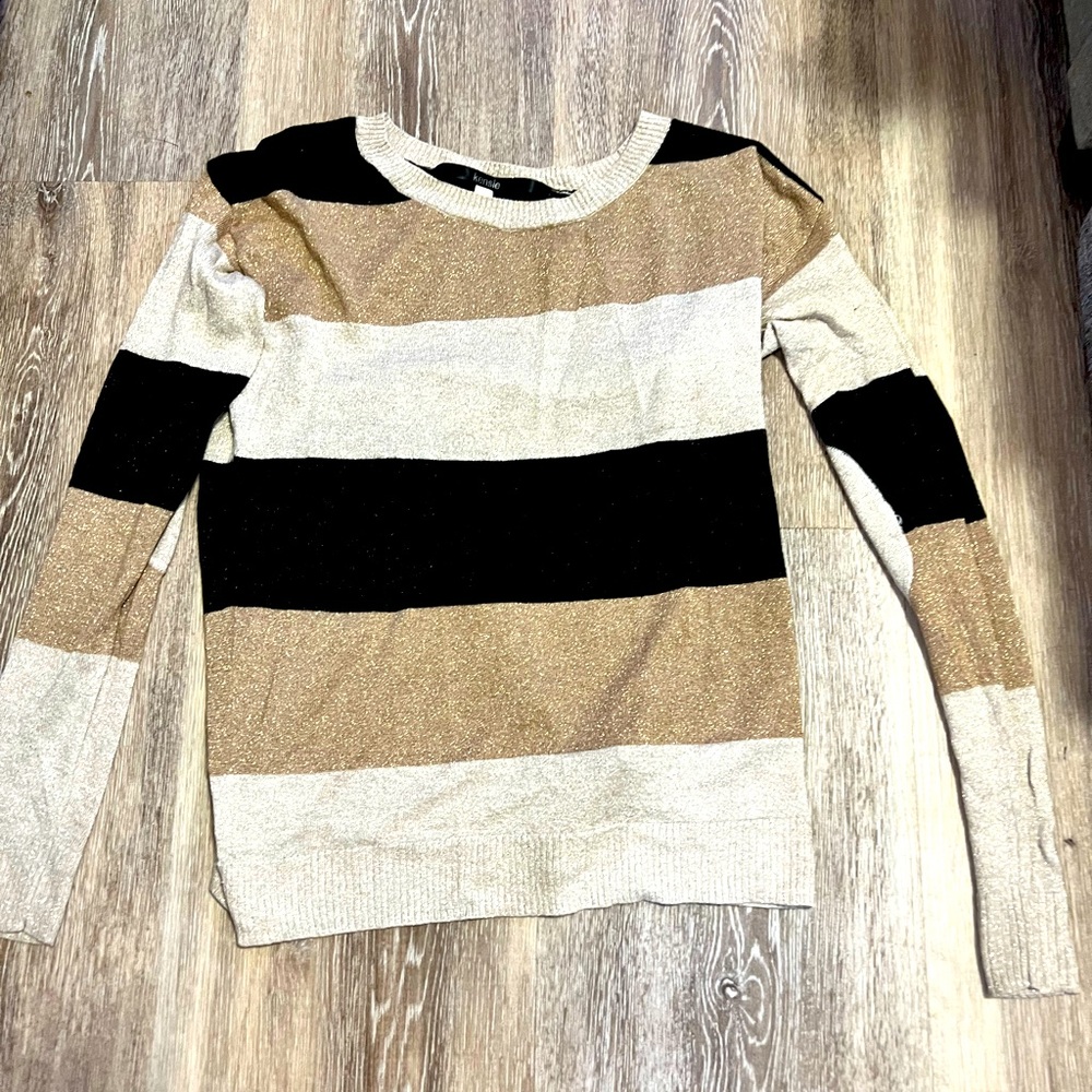 Kensie striped sweater!